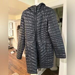 The North Face Women's Dark Gray Puffer Coat